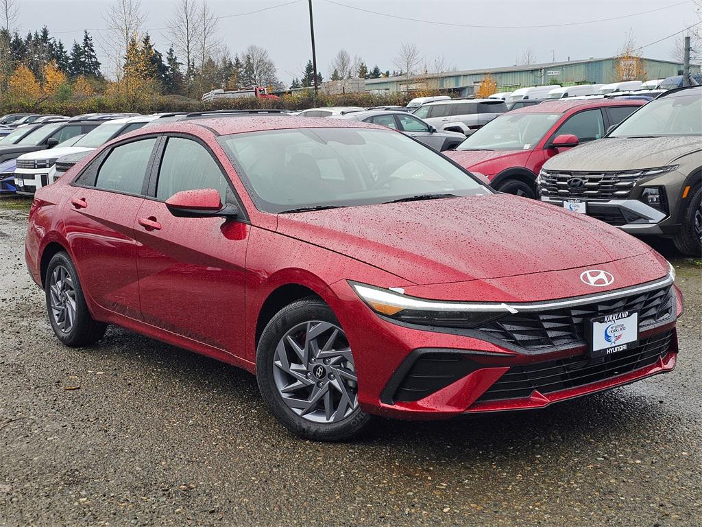 2026 Hyundai Elantra Blue's photo