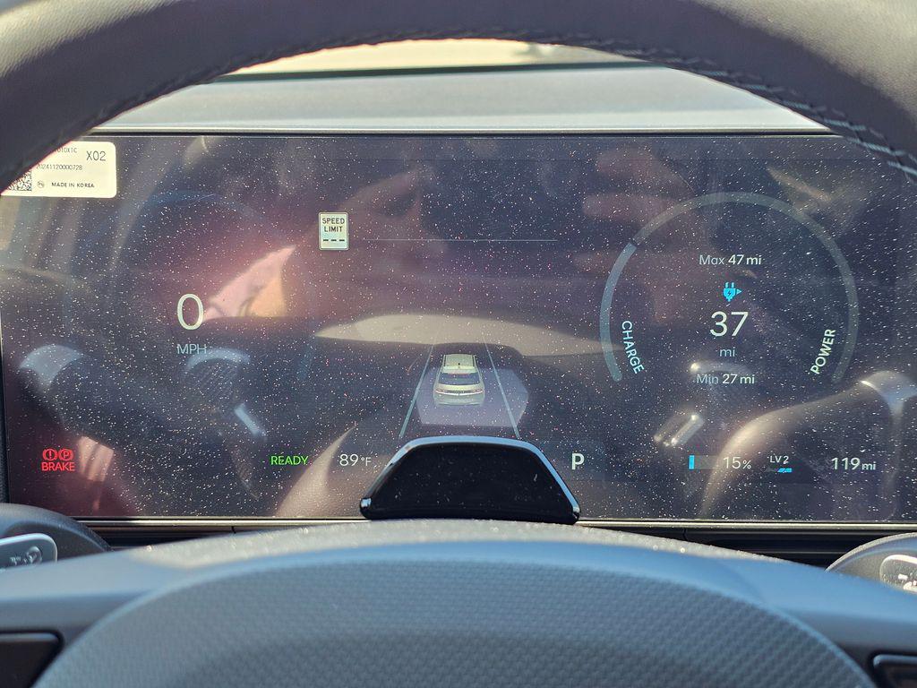 2025 Hyundai IONIQ 5 SE - Photo 27