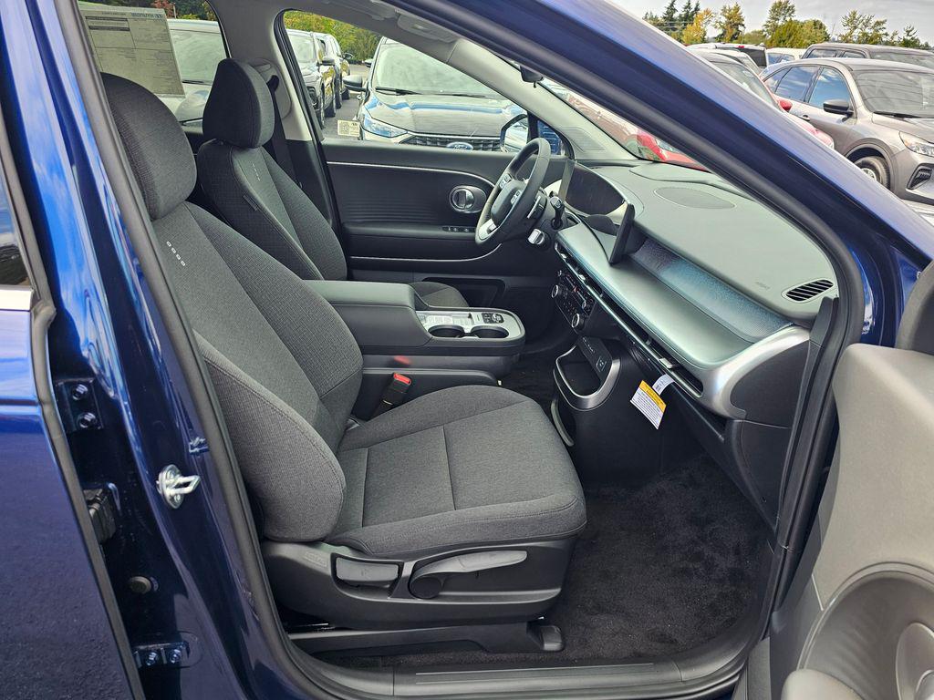 2026 Hyundai IONIQ 9 S - Photo 10