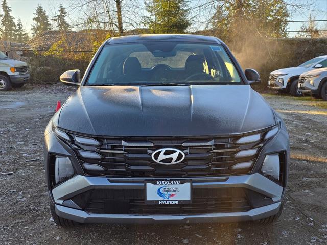 2025 Hyundai Tucson SE photo 2