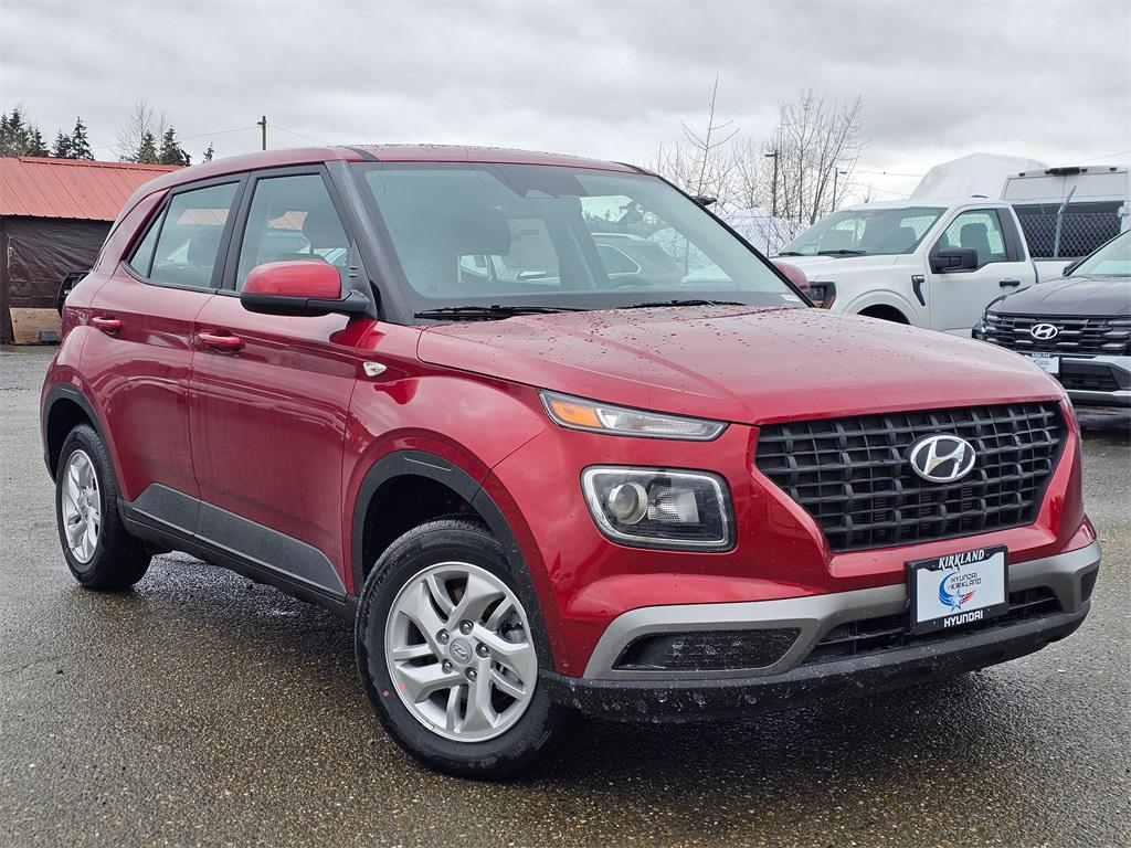 2025 Hyundai Venue SE's photo