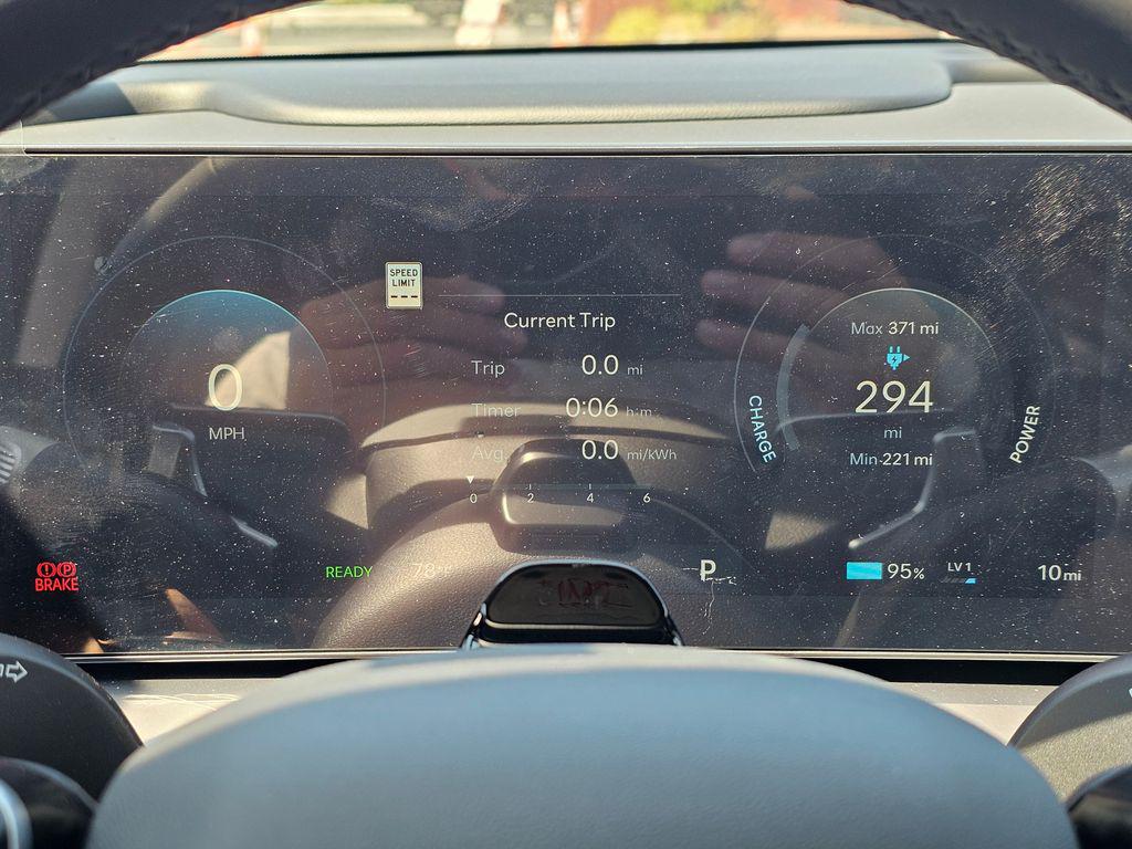 2026 Hyundai IONIQ 9 SE - Photo 30