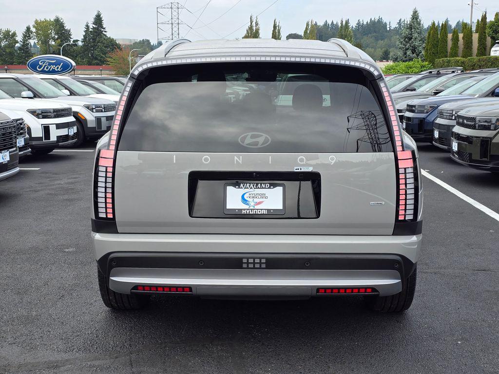 2026 Hyundai IONIQ 9 SE - Photo 6