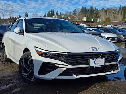 2025 Hyundai Elantra SEL Convenience Sedan