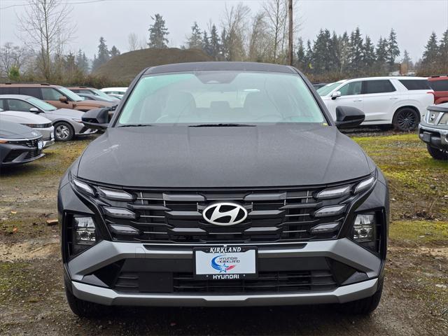 2025 Hyundai Tucson SE photo 2