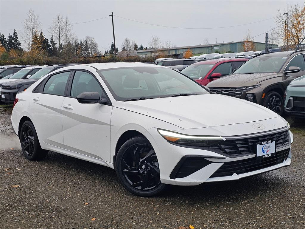 2026 Hyundai Elantra Blue's photo