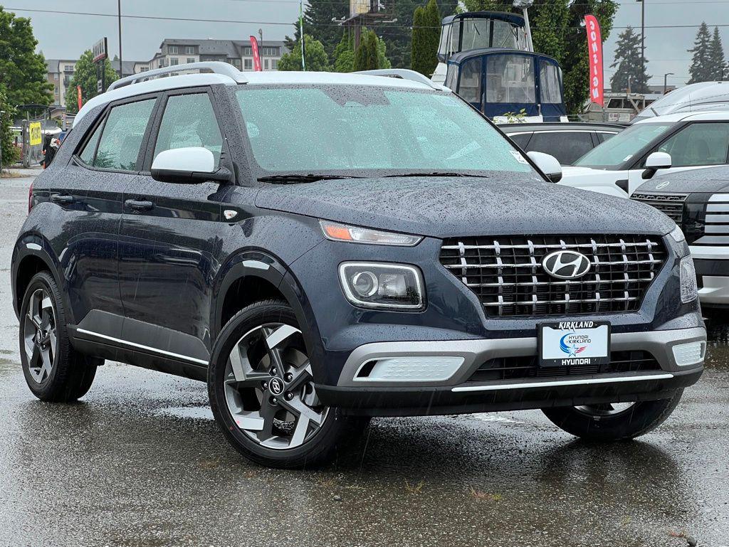2026 Hyundai Venue SEL w/ 2-Tone Roof IVT's photo
