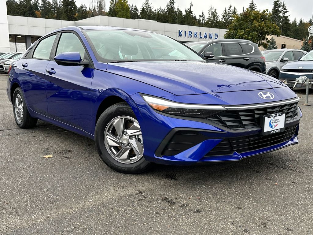 2025 Hyundai Elantra 2.0 SE IVT's photo