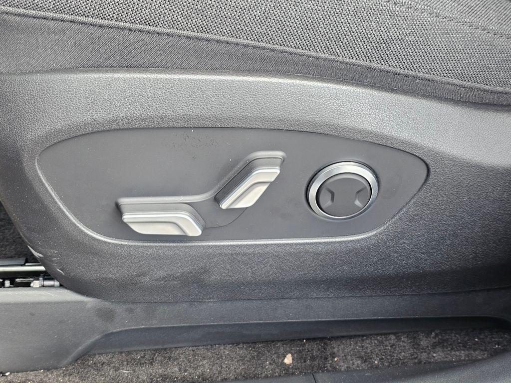2026 Hyundai IONIQ 9 S - Photo 24