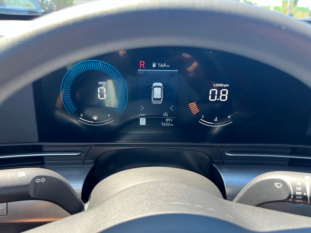 2025 Hyundai Kona SE - Photo 24