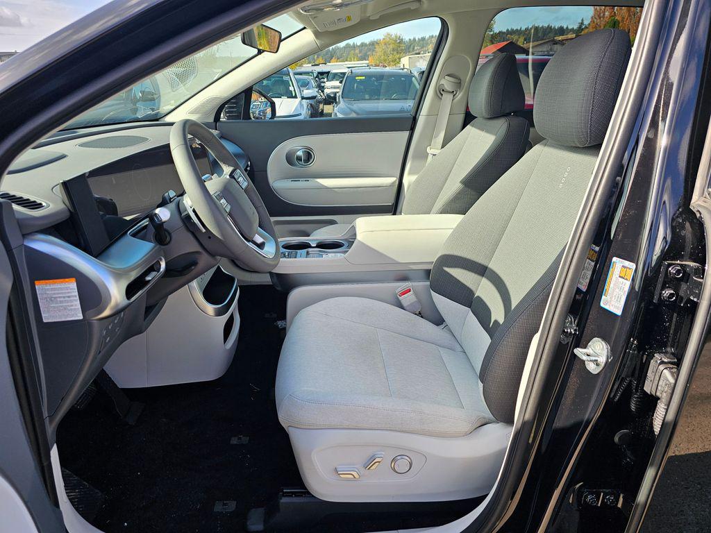2026 Hyundai IONIQ 9 S - Photo 23