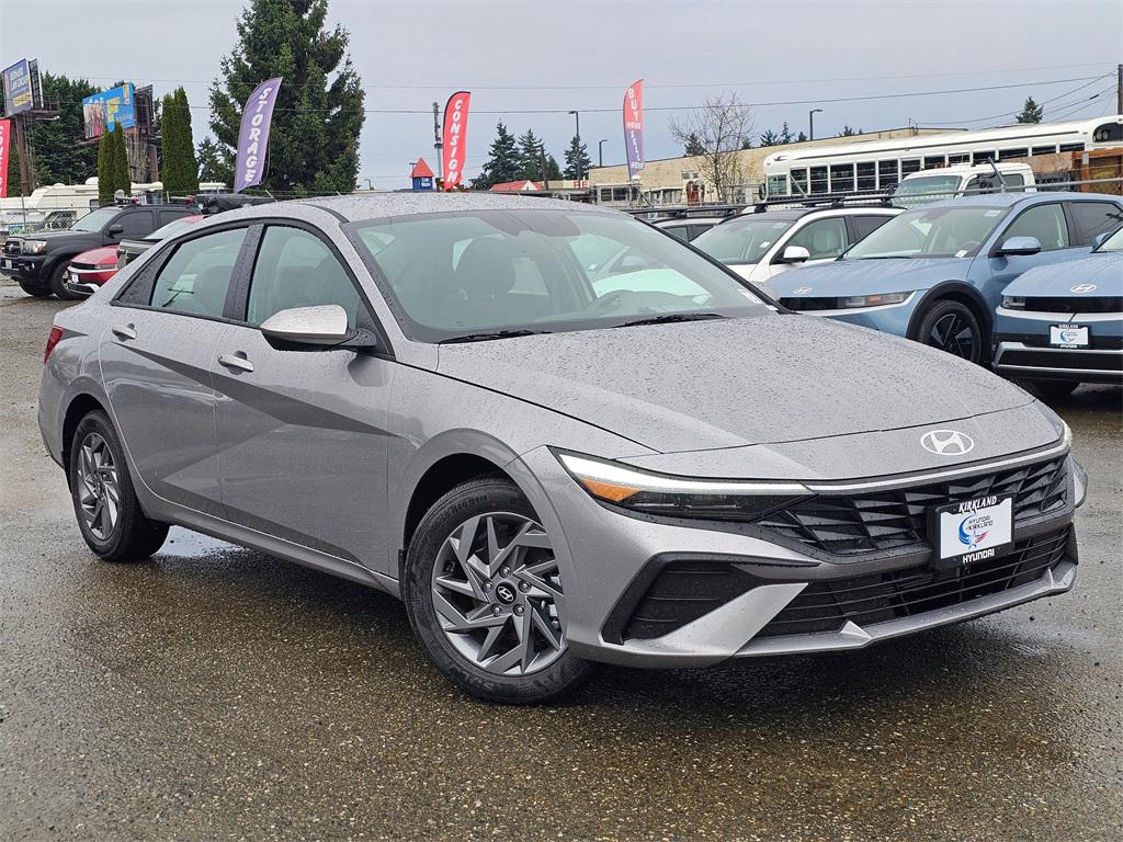 2026 Hyundai Elantra Blue's photo