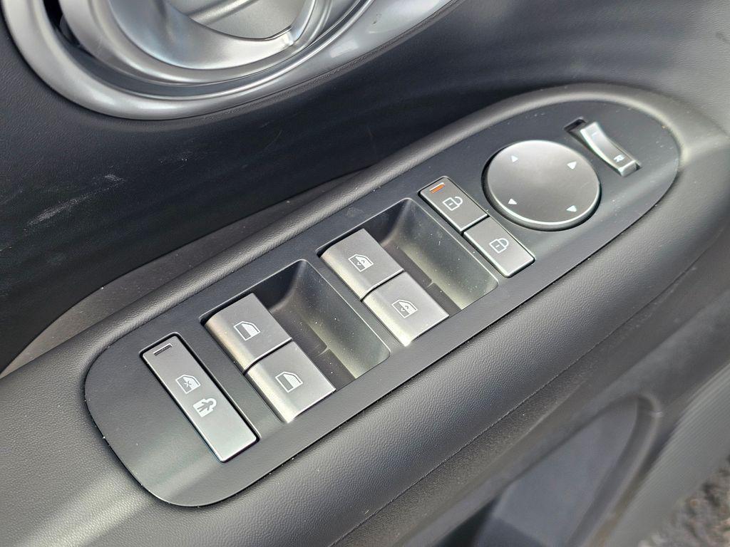 2026 Hyundai IONIQ 9 S - Photo 23