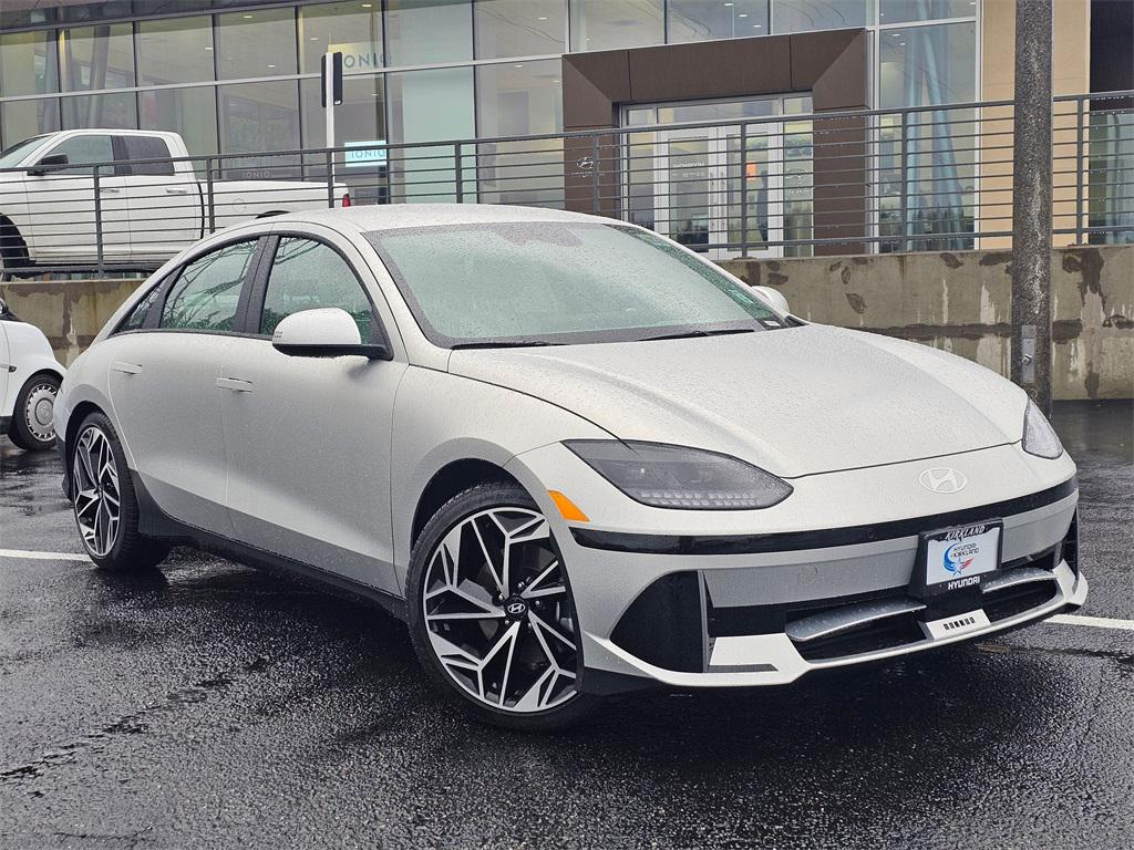 2025 Hyundai IONIQ 6 SEL's photo