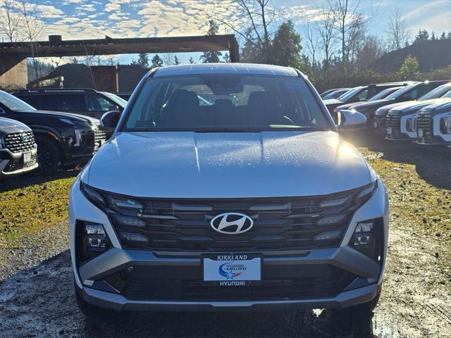 2025 Hyundai Tucson SE photo 2
