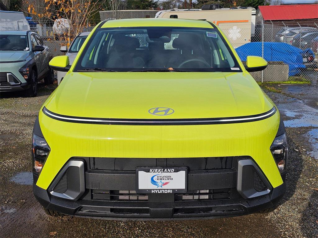 2026 Hyundai Kona SE photo 2
