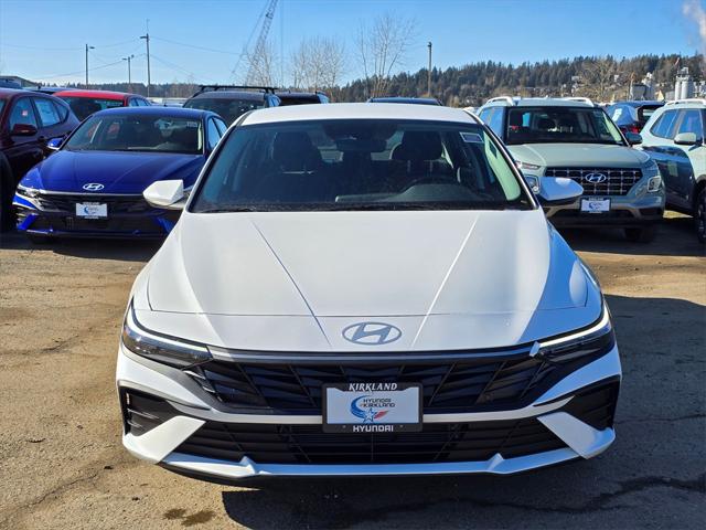 2025 Hyundai Elantra Hybrid Blue photo 2