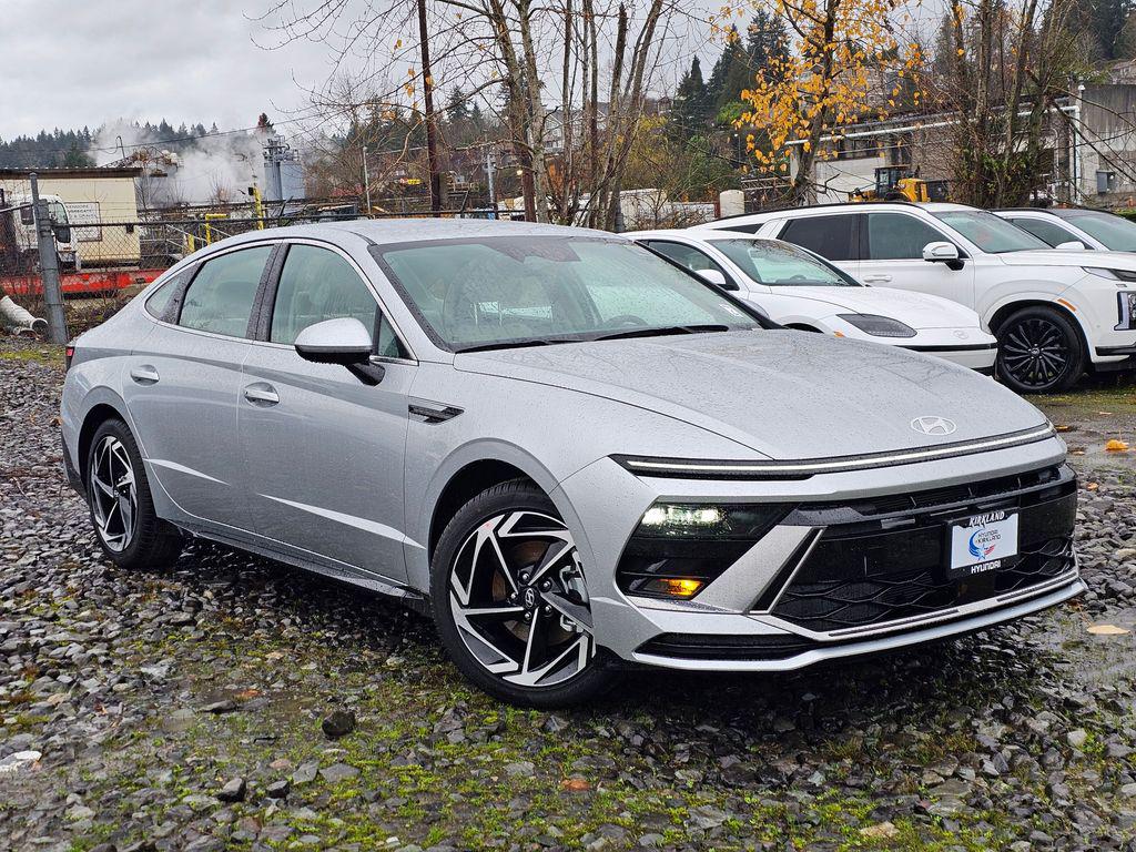 2026 Hyundai Sonata SEL AWD's photo