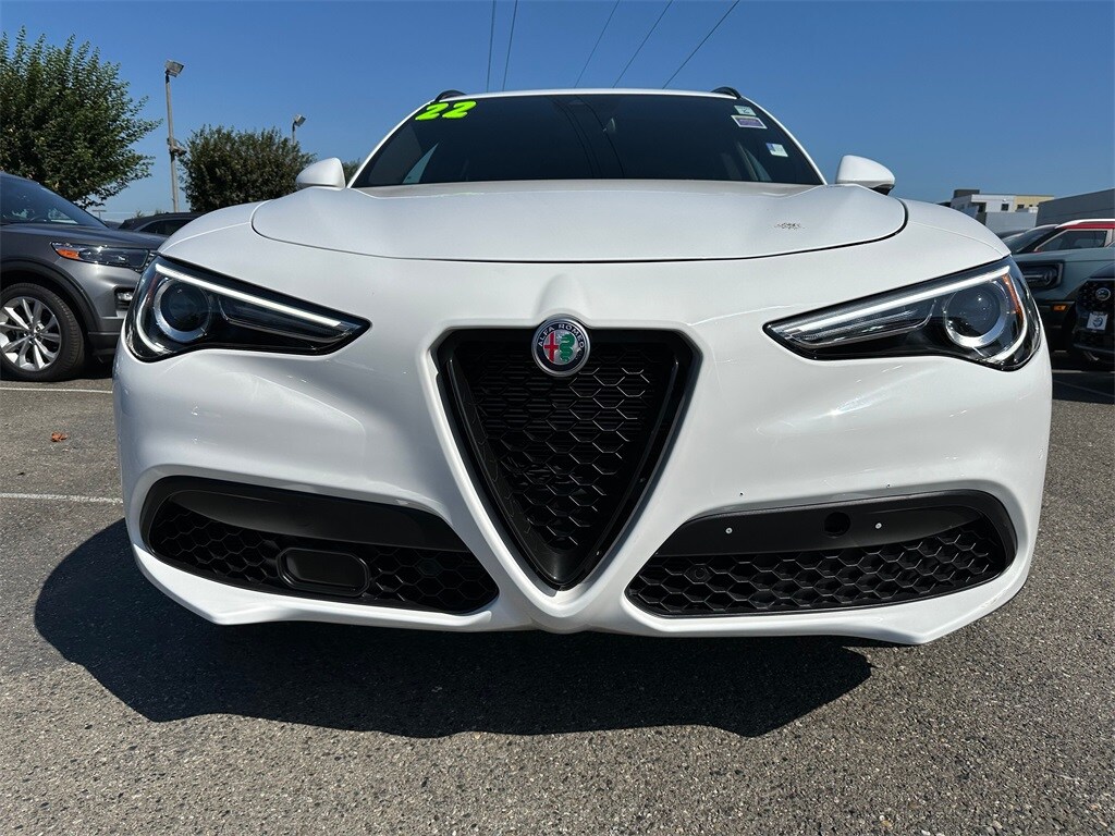 Used 2022 Alfa Romeo Stelvio Base with VIN ZASPAKAN4N7D31526 for sale in Kirkland, WA