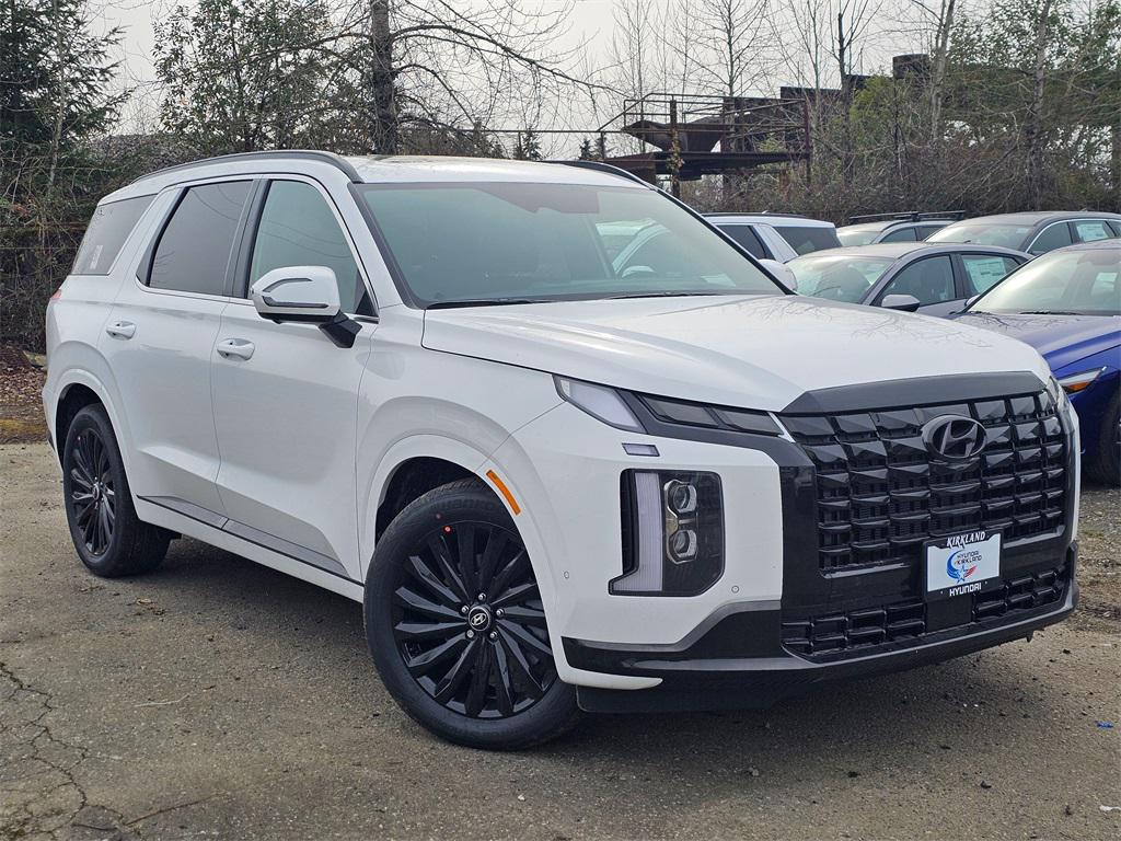 2025 Hyundai Palisade Calligraphy Night Edition's photo