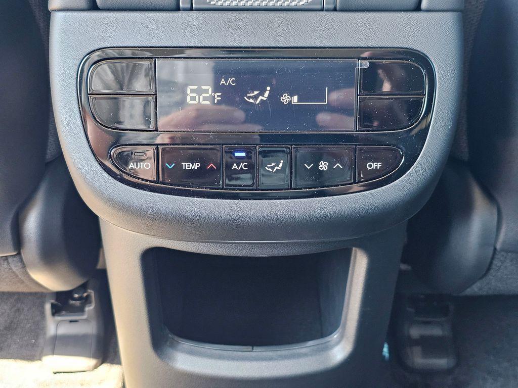2026 Hyundai IONIQ 9 SE - Photo 19