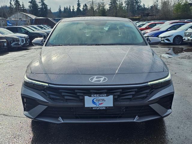 2025 Hyundai Elantra Hybrid Blue photo 2