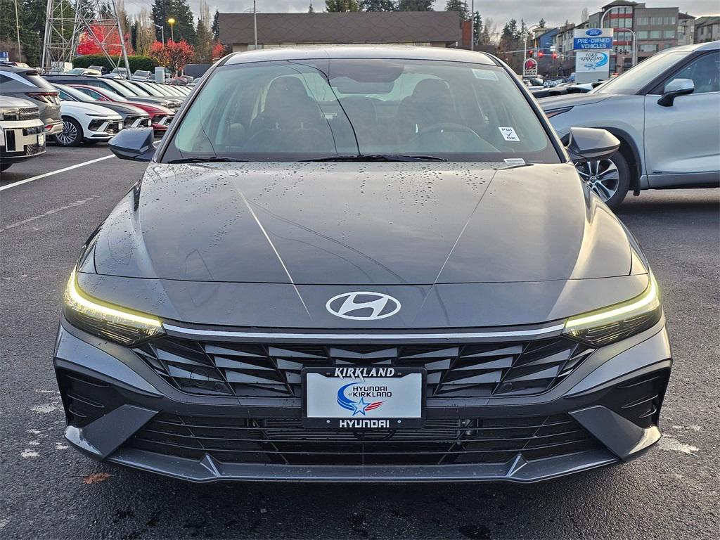 2026 Hyundai Elantra Hybrid Blue photo 2