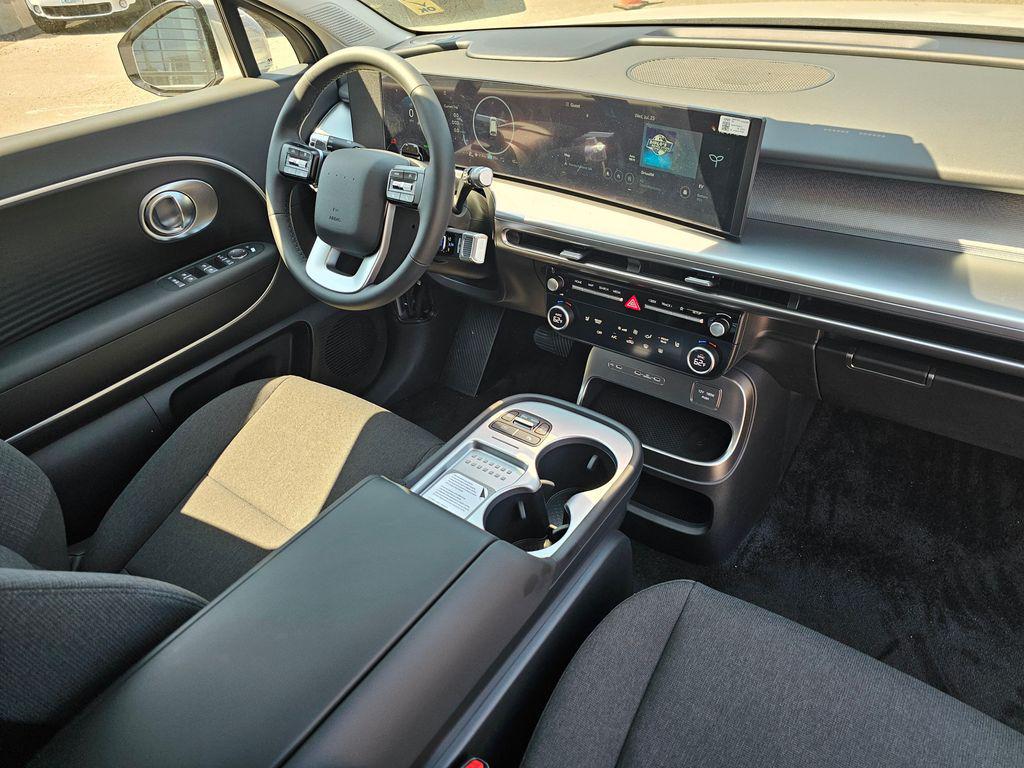2026 Hyundai IONIQ 9 SE - Photo 11