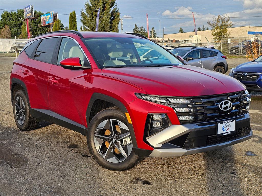 2026 Hyundai Tucson Blue SE's photo