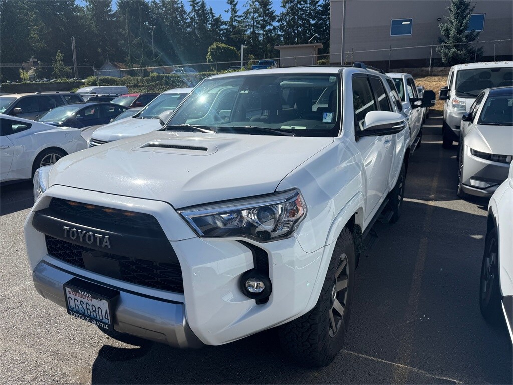 2023 Toyota 4Runner TRD Off-Road Premium photo 2