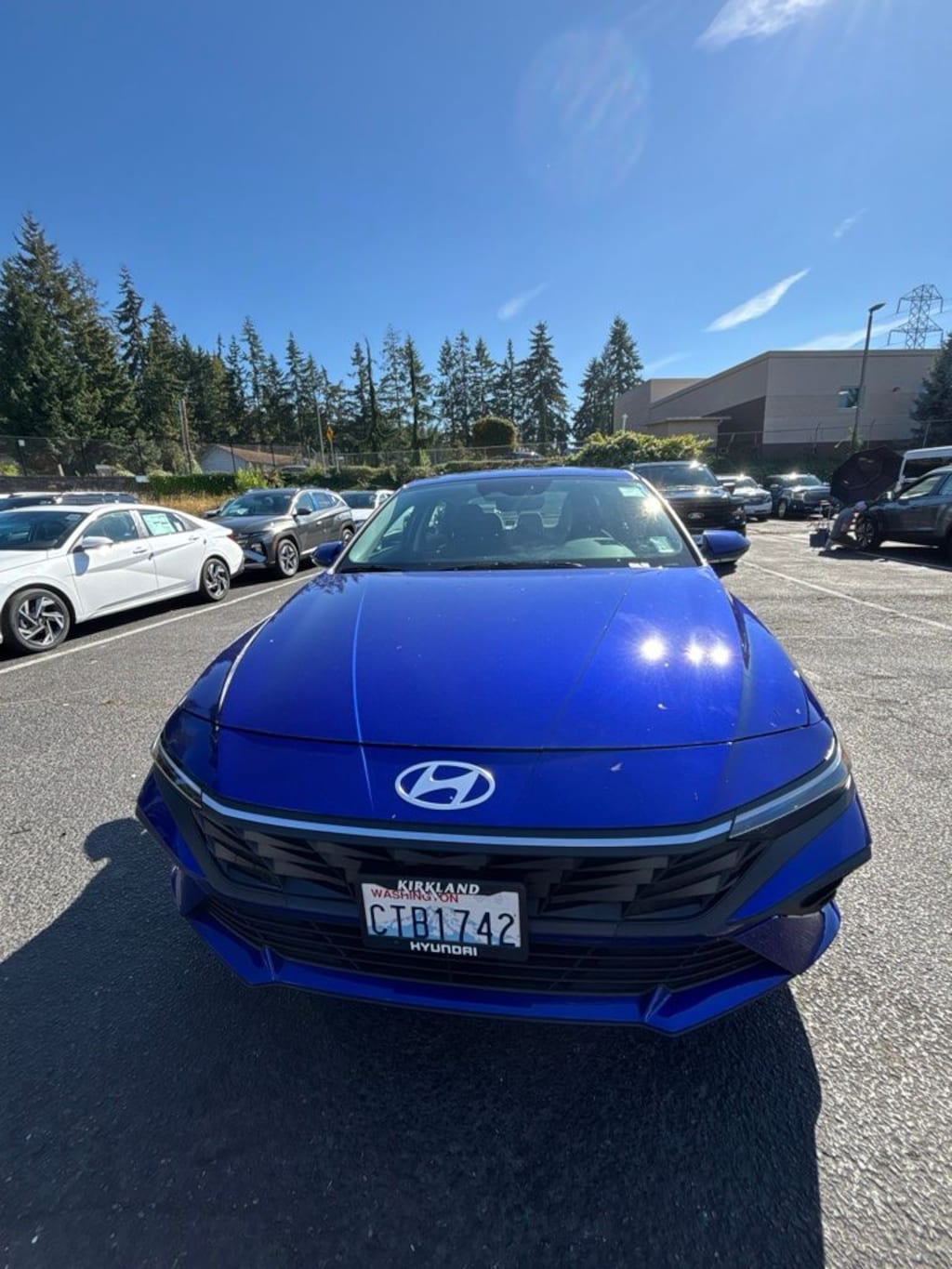 Certified 2025 Hyundai Elantra SE Sedan