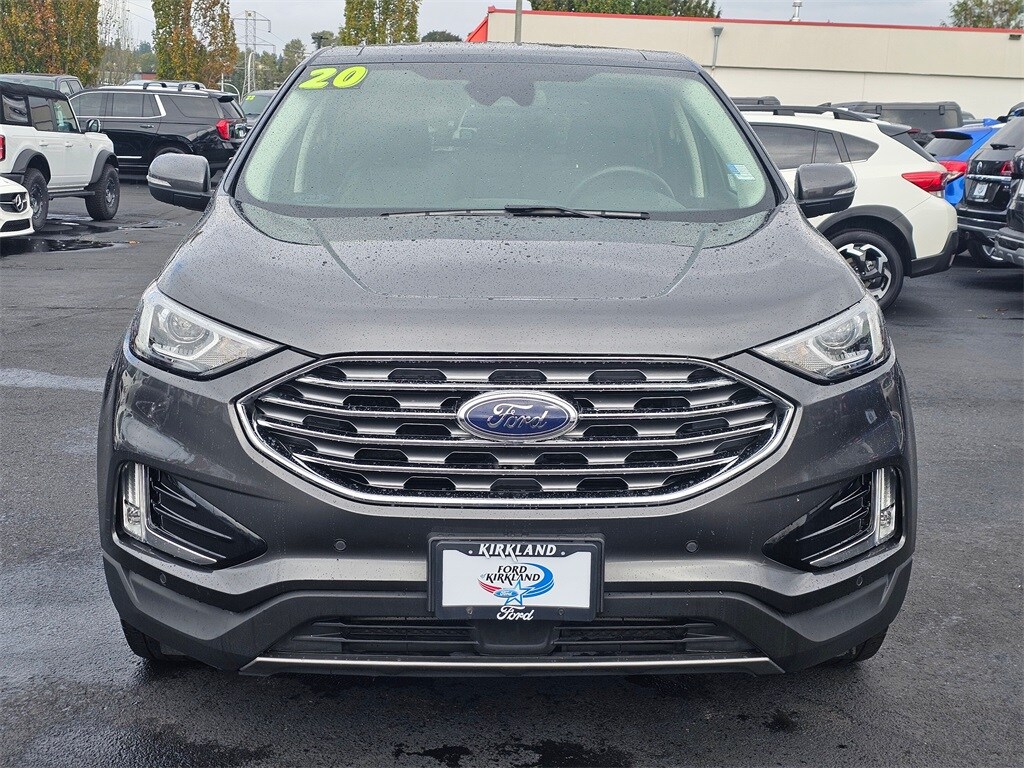 2020 Ford Edge Titanium photo 2