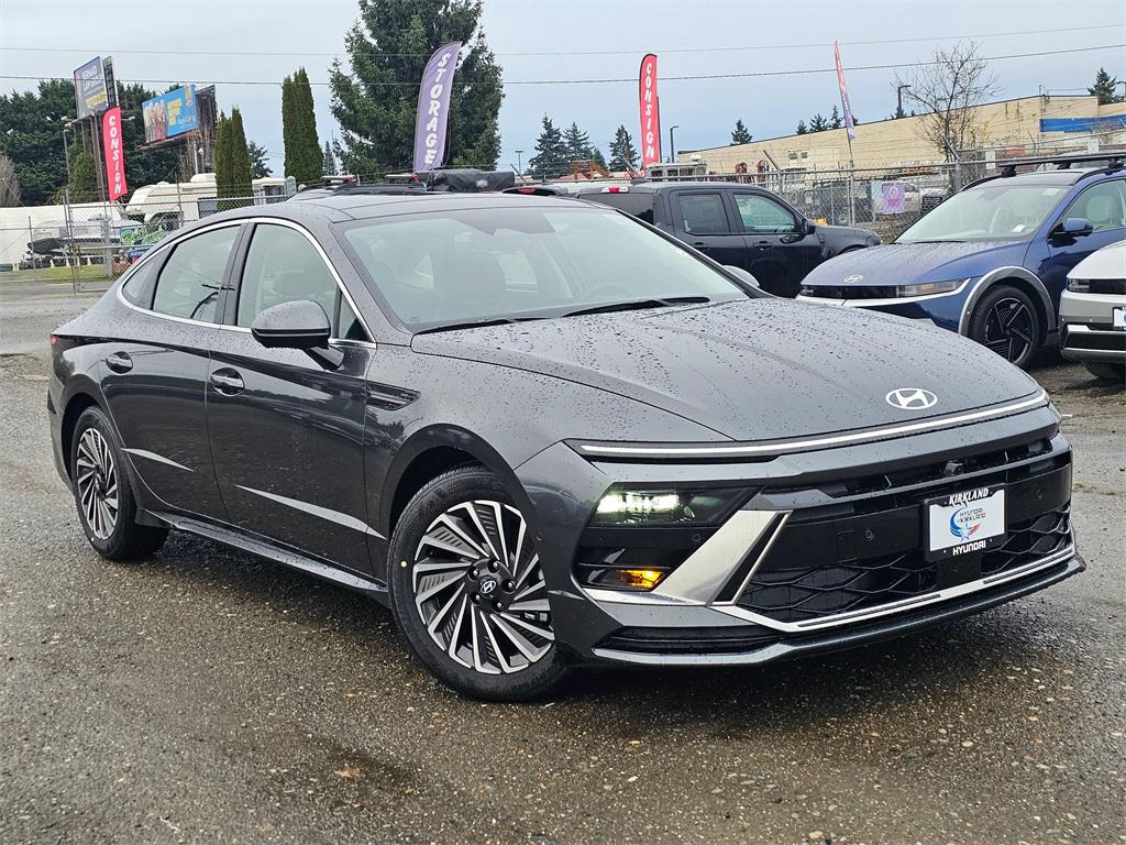 2026 Hyundai Sonata Hybrid Limited's photo