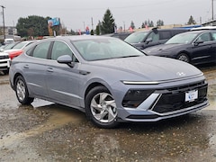 2026 Hyundai Sonata SE Sedan