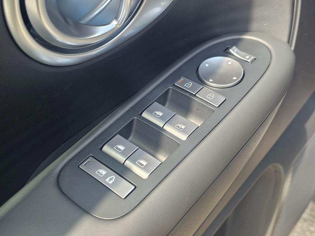 2026 Hyundai IONIQ 9 S - Photo 24