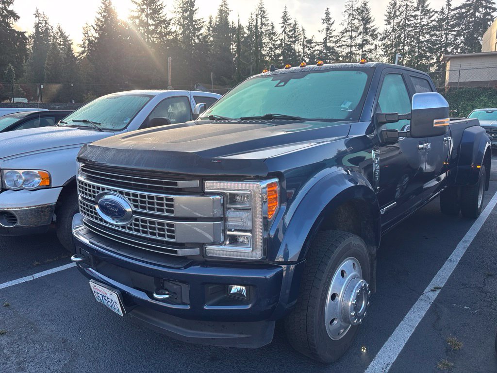  Ford F-450SD
