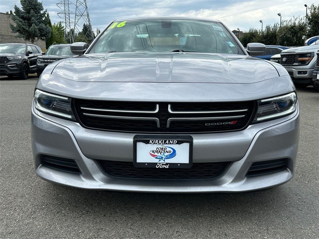 Used 2016 Dodge Charger SE with VIN 2C3CDXBG4GH144262 for sale in Kirkland, WA