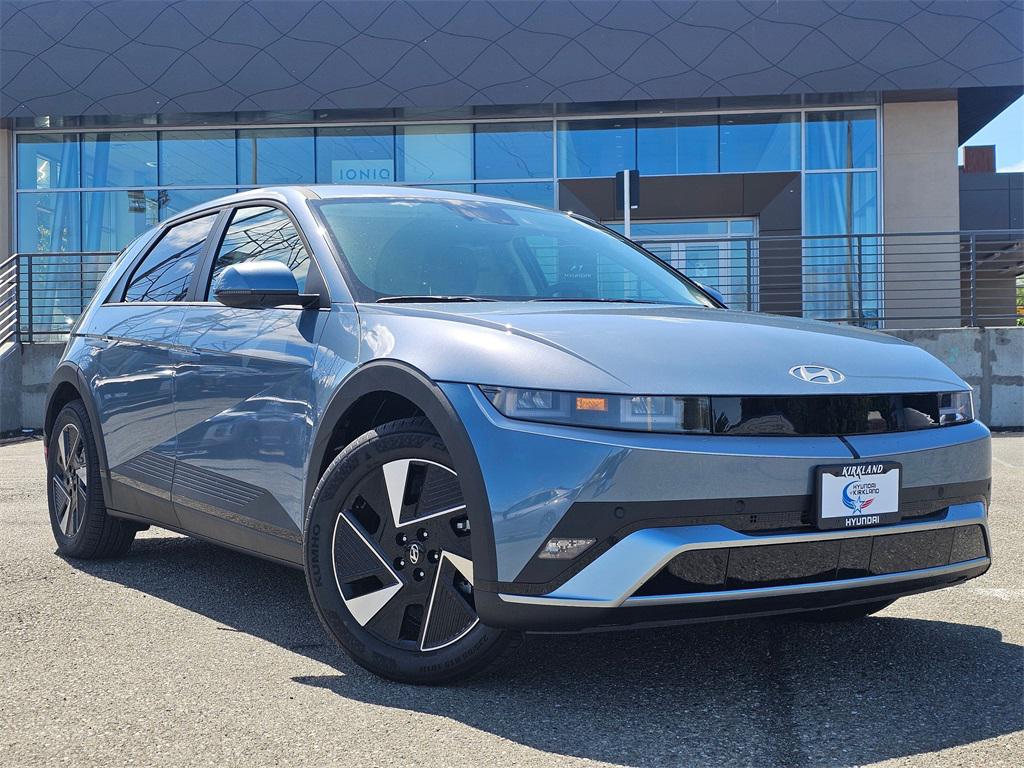 2025 Hyundai IONIQ 5 SE's photo