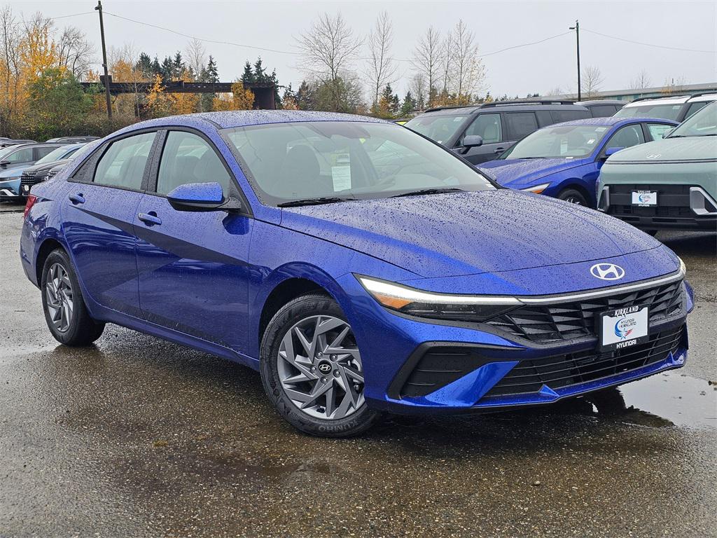 2026 Hyundai Elantra Blue's photo