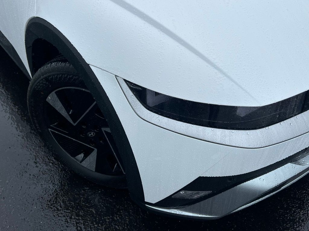 Certified 2025 Hyundai IONIQ 5 SE with VIN 7YAKMDDC2SY010826 for sale in Kirkland, WA