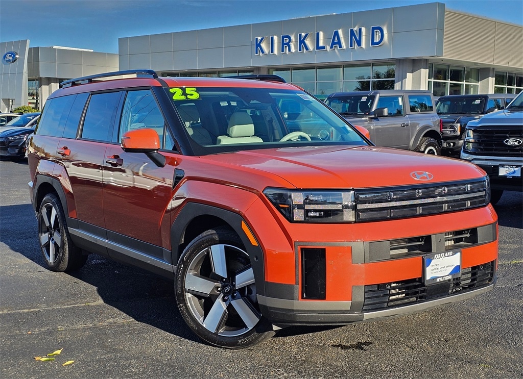 2025 Hyundai Santa Fe Limited's photo