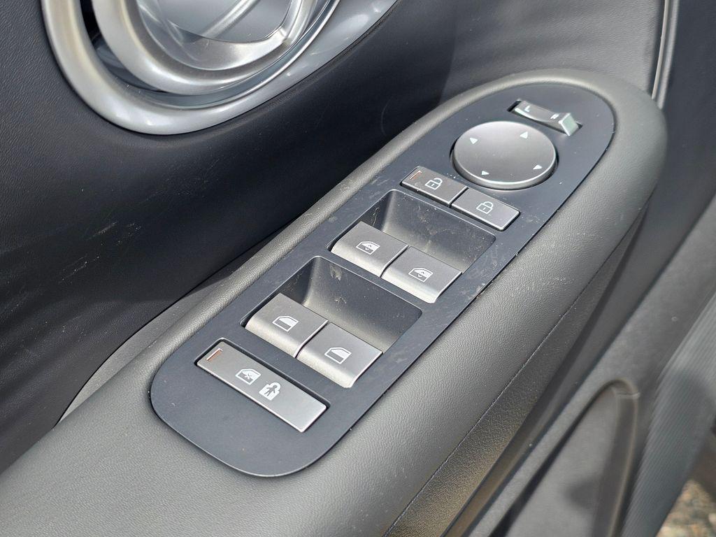 2026 Hyundai IONIQ 9 SE - Photo 24