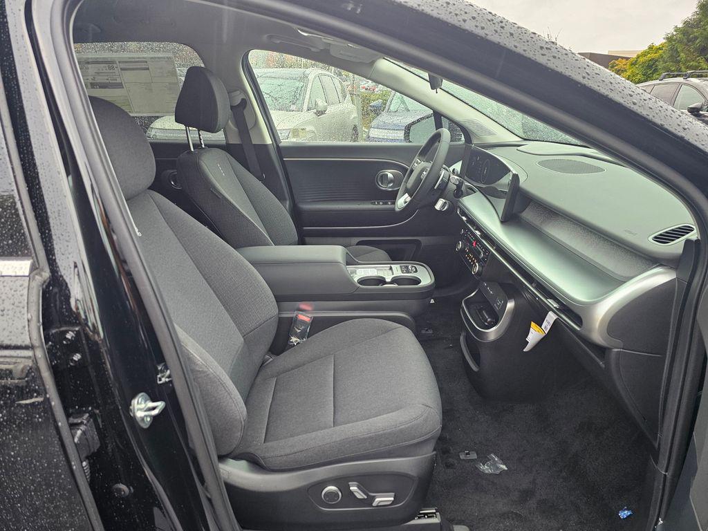 2026 Hyundai IONIQ 9 SE - Photo 10