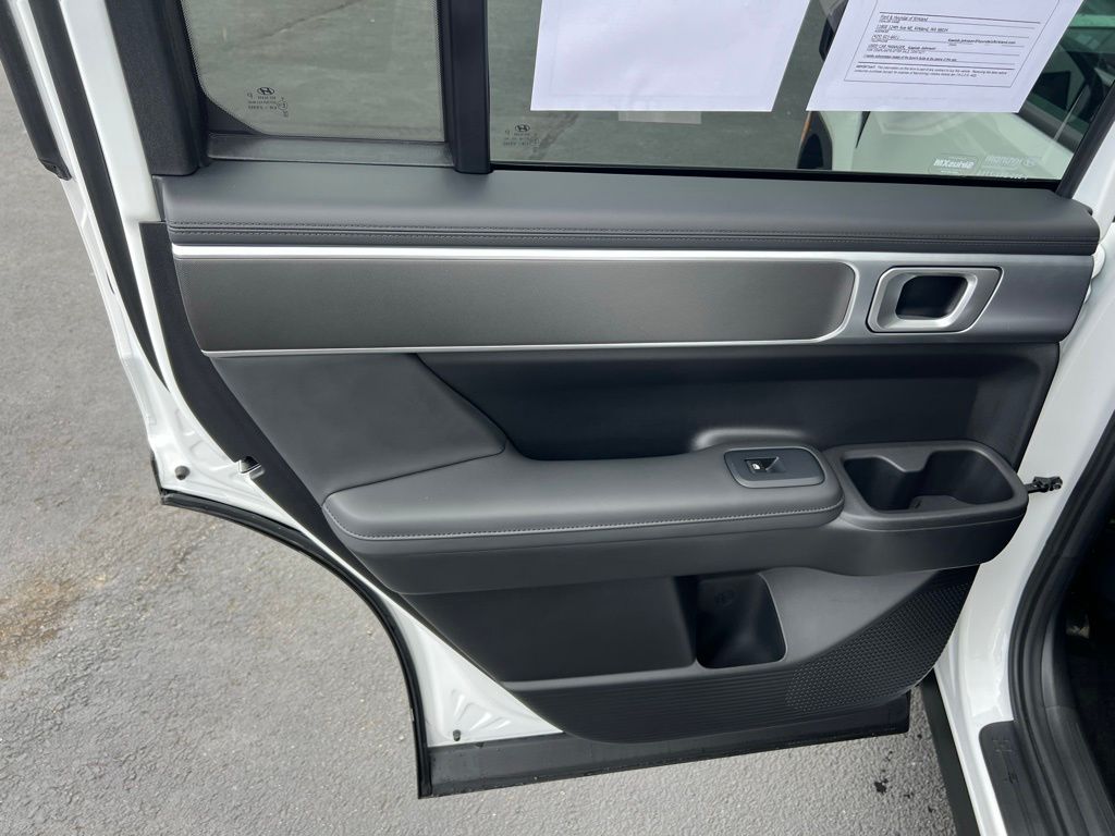 2025 Hyundai Santa Fe XRT - Photo 14