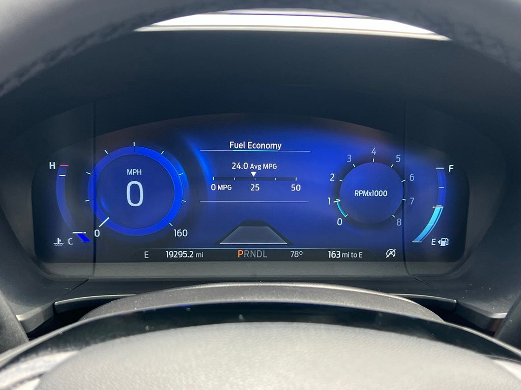 2022 Ford Escape Titanium - Photo 23