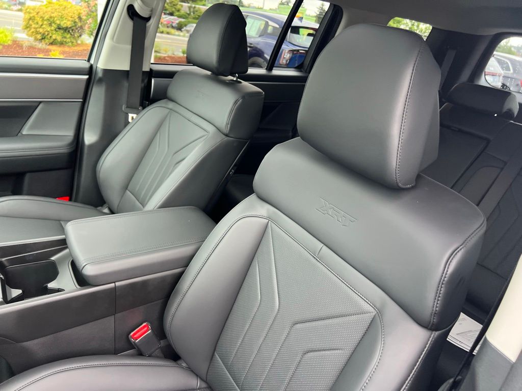 2025 Hyundai Santa Fe XRT - Photo 12