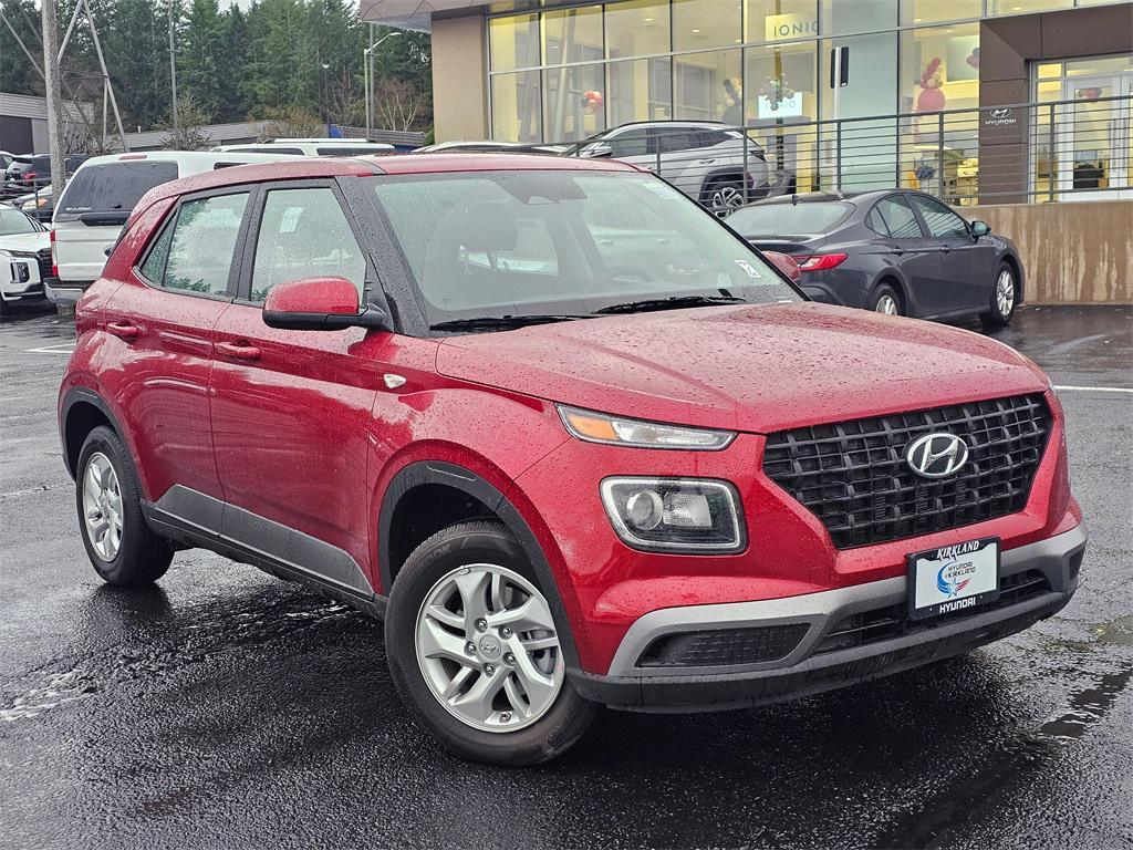 2025 Hyundai Venue SE