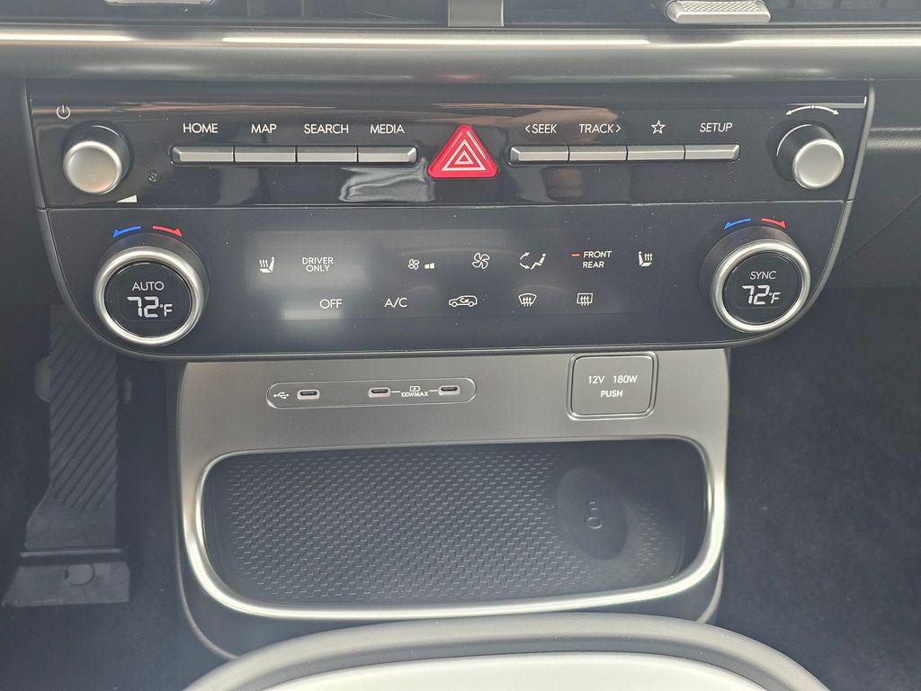 2026 Hyundai IONIQ 9 SE - Photo 33