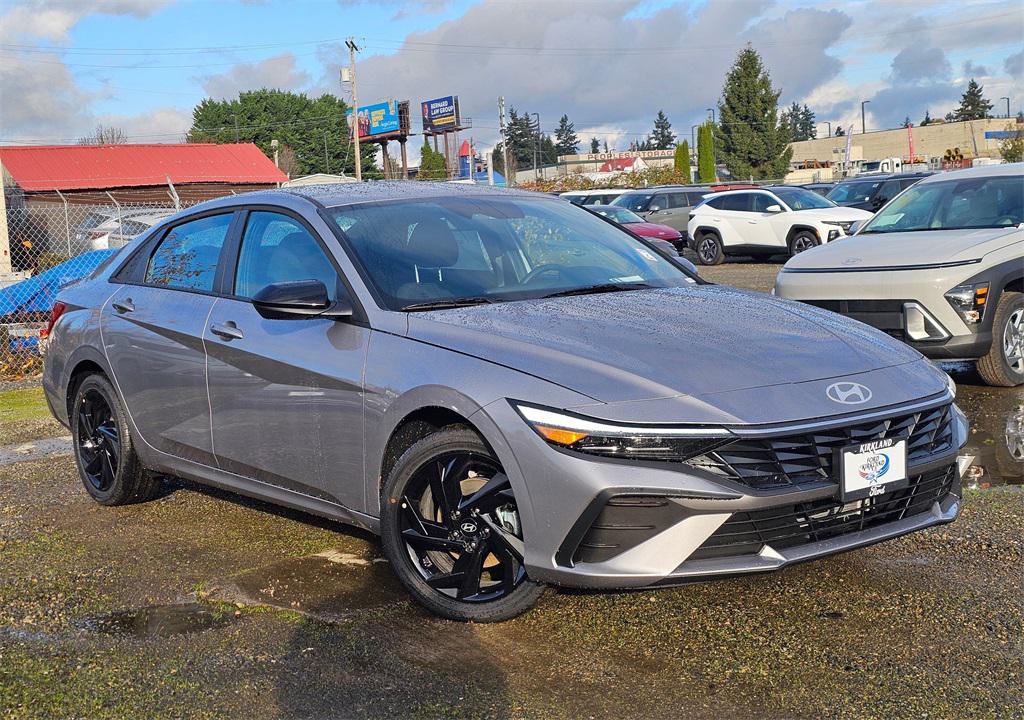 2026 Hyundai Elantra Blue's photo