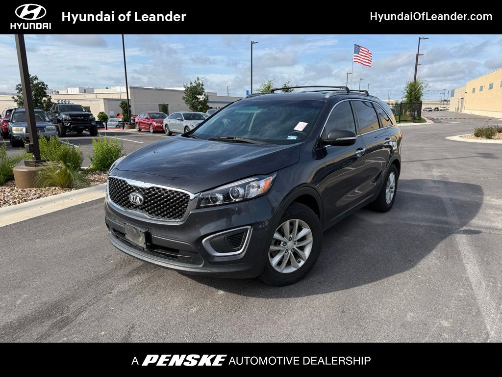 2016 Kia Sorento LX AT's photo